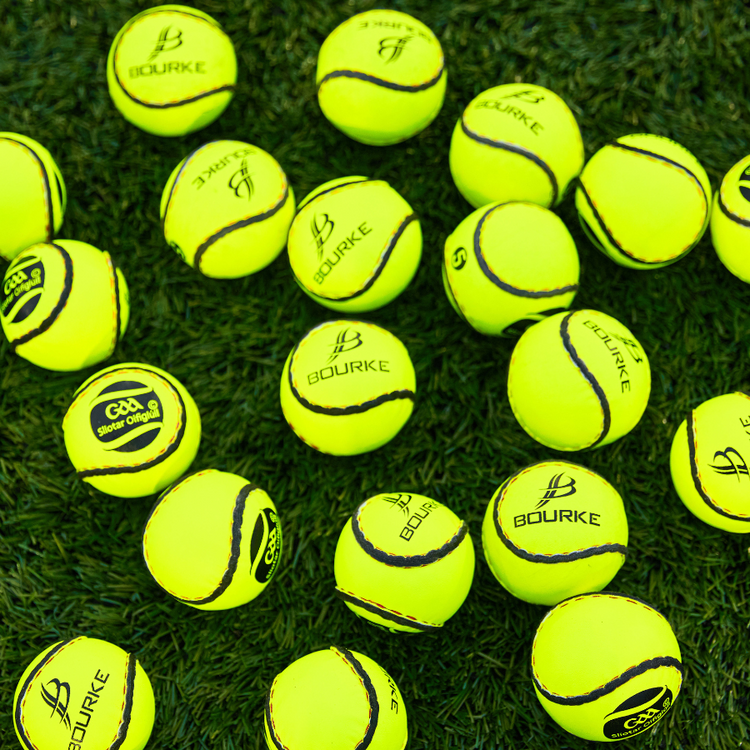 Sliotars