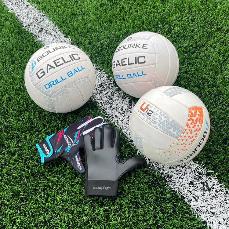 Equipment & Accessories: Footballs, Gloves & Pumps